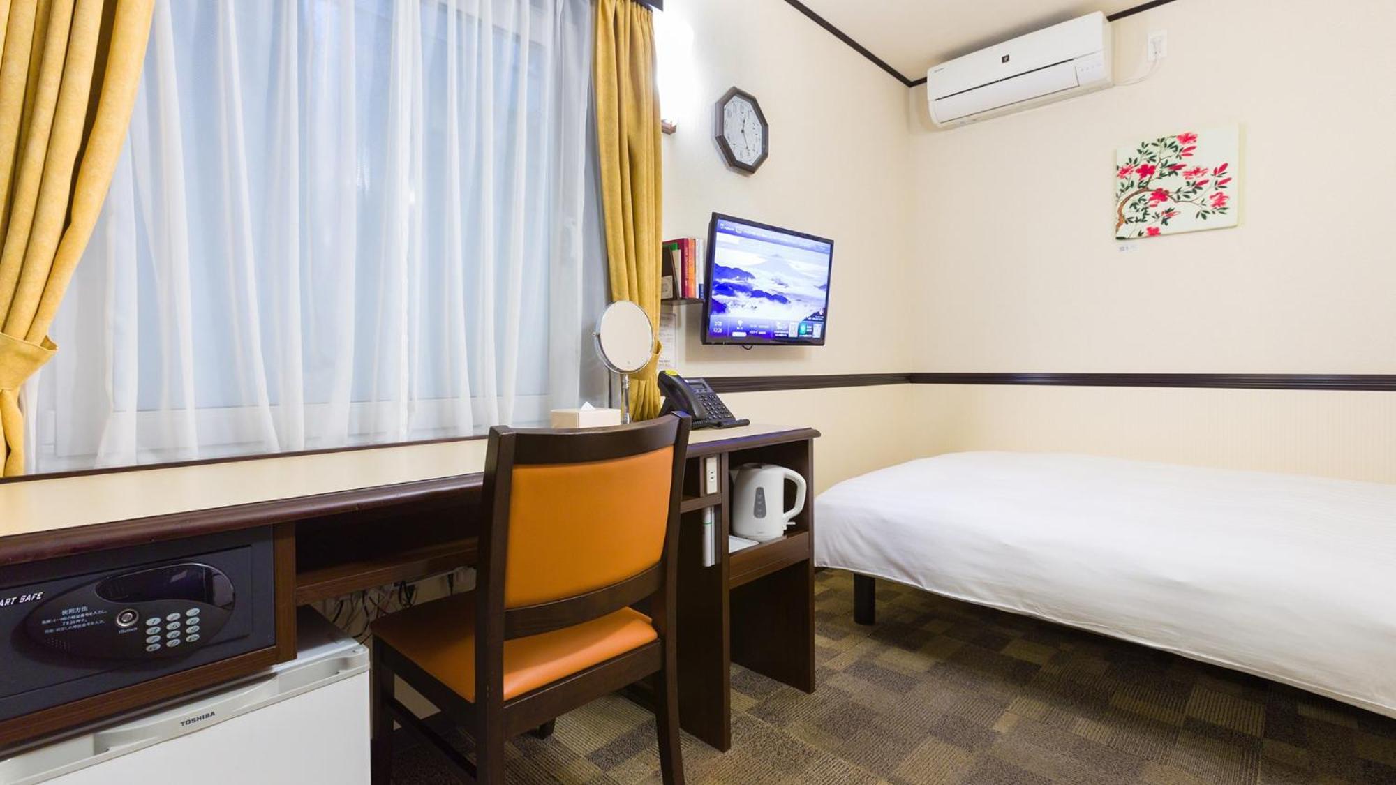 Toyoko Inn Tokyo Eki Yaesu Kita Guchi Zimmer foto